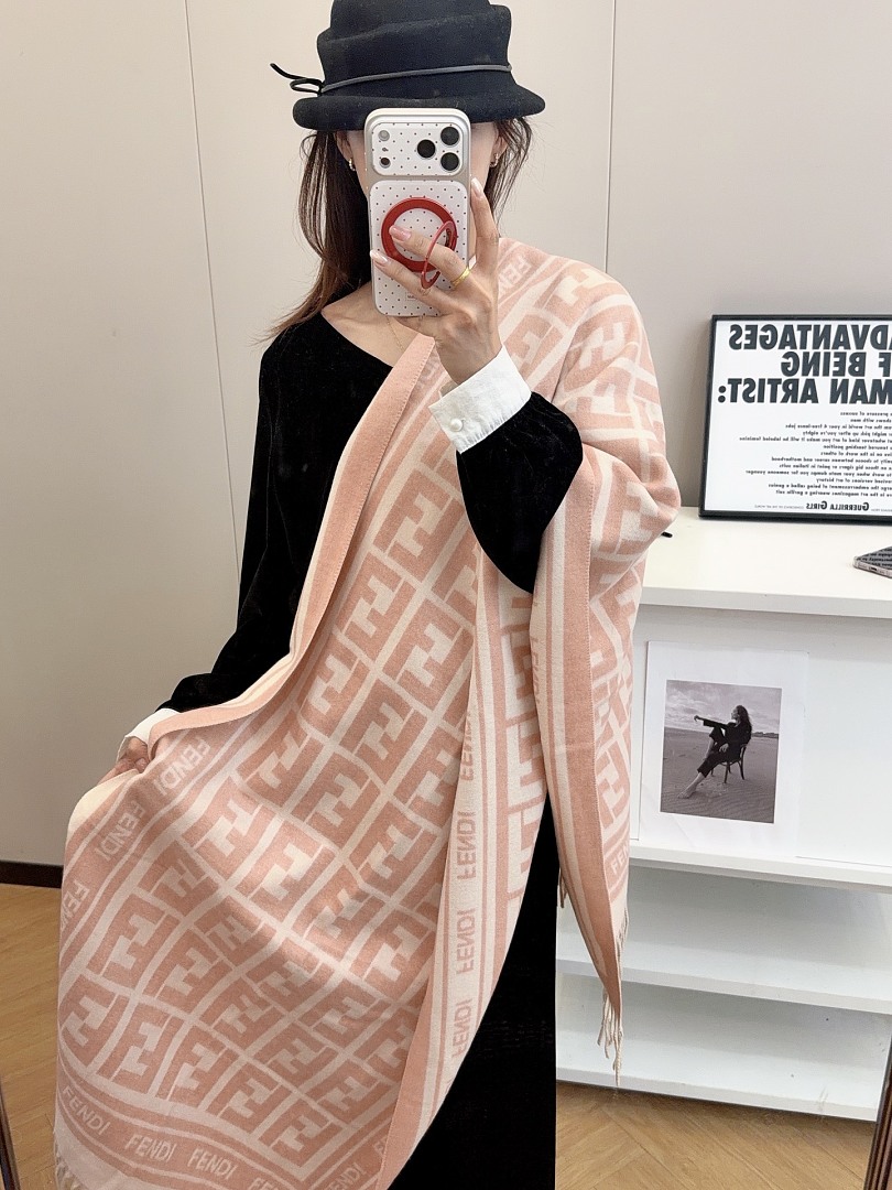 Fendi FF Scarf · ZT13919 — תמונה 38