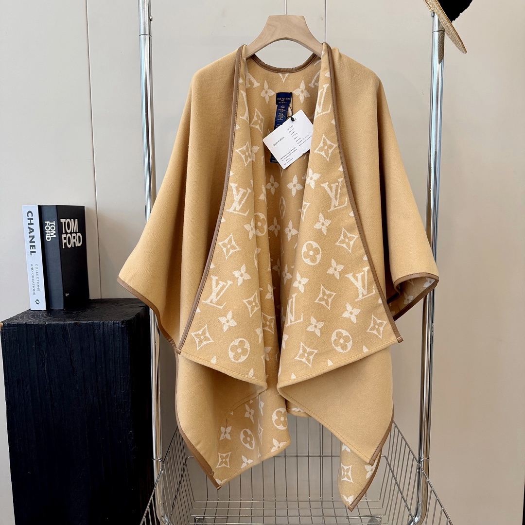 Louis Vuitton My Monogram Cape · ZT13935 — תמונה 13