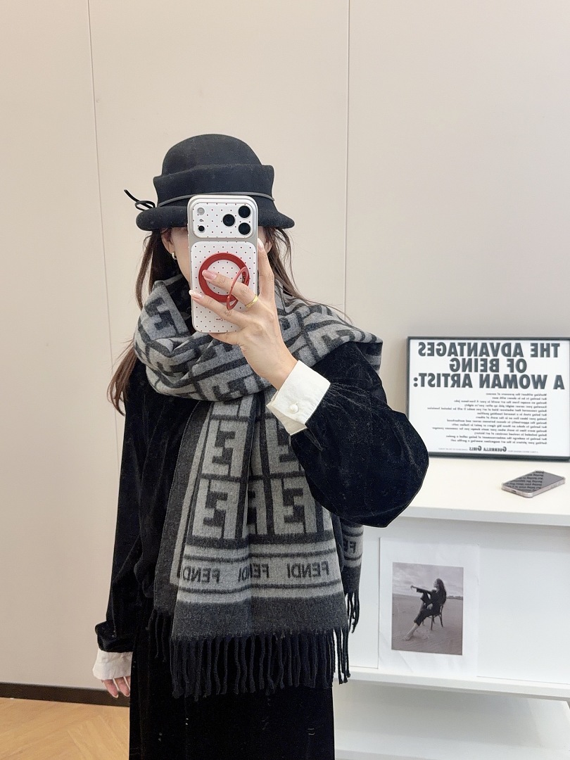 Fendi FF Scarf · ZT13919 — תמונה 29