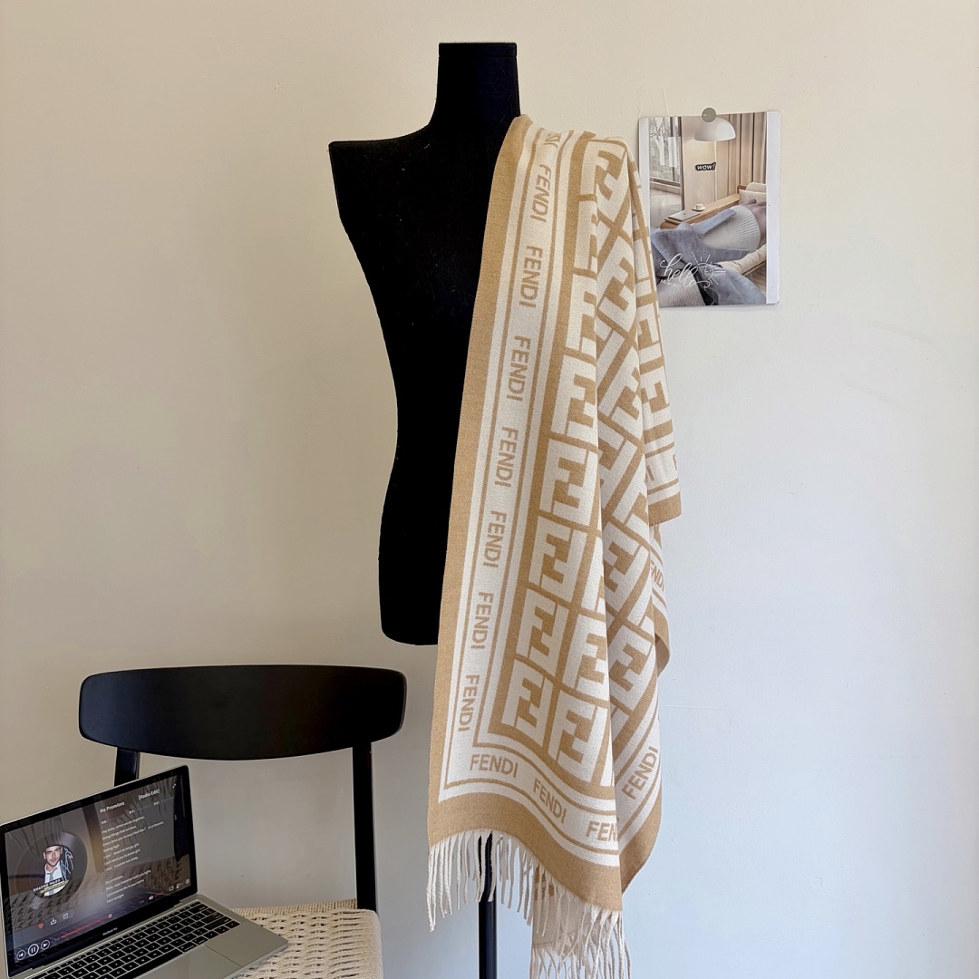 Fendi FF Scarf · ZT13919 — תמונה 8