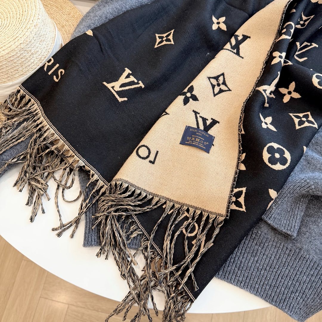 Louis Vuitton LV Essential Scarf · ZT13909 — תמונה 12