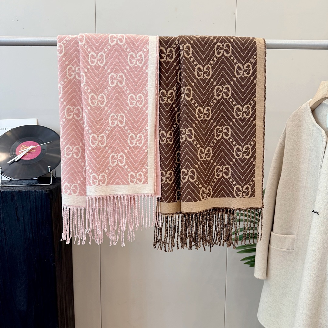 Gucci GG wool scarf · ZT13931