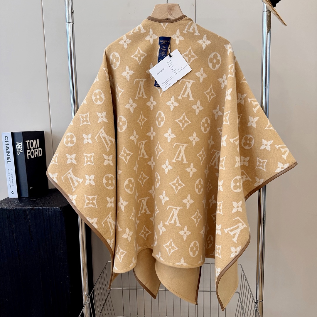 Louis Vuitton My Monogram Cape · ZT13935 — תמונה 11