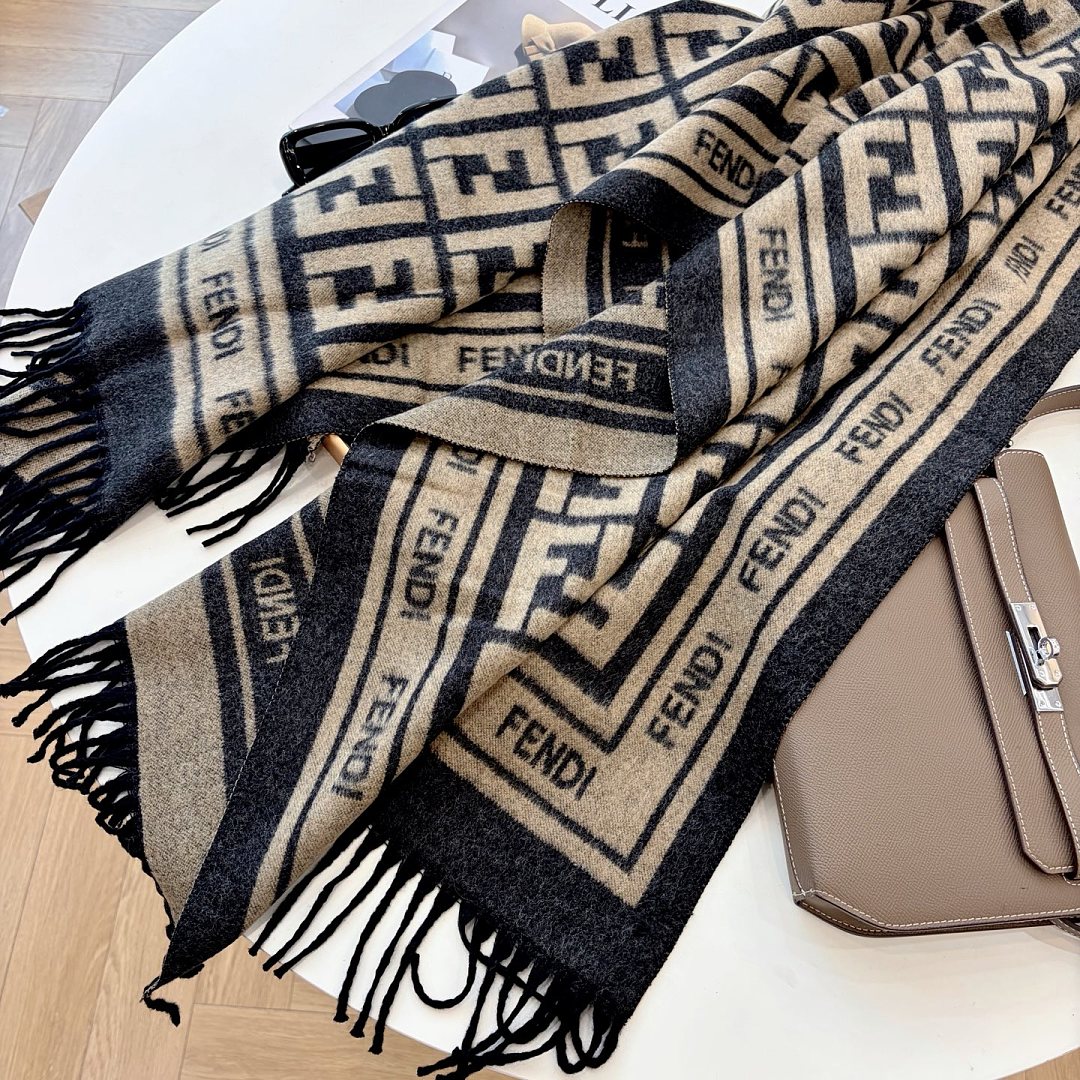 Fendi FF Scarf · ZT13919 — תמונה 20