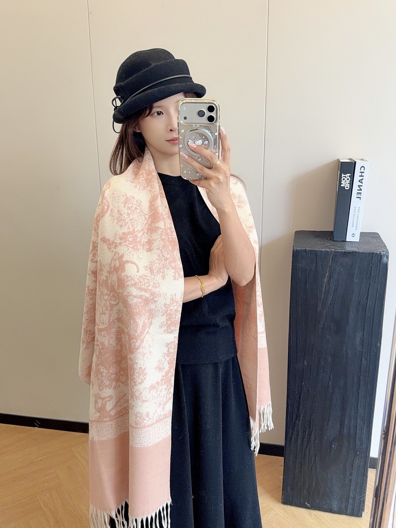 Dior Essence Scarf · ZT13922 — תמונה 22