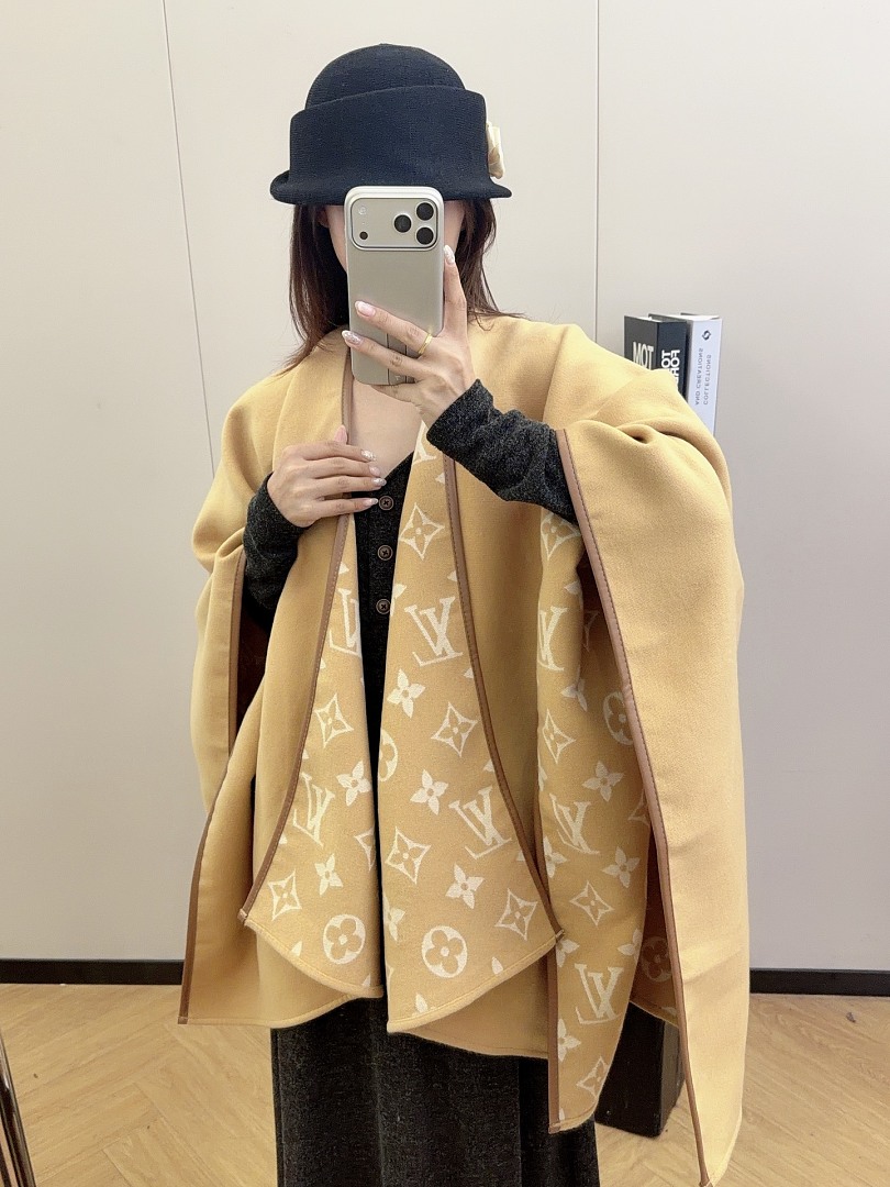 Louis Vuitton My Monogram Cape · ZT13935 — תמונה 6