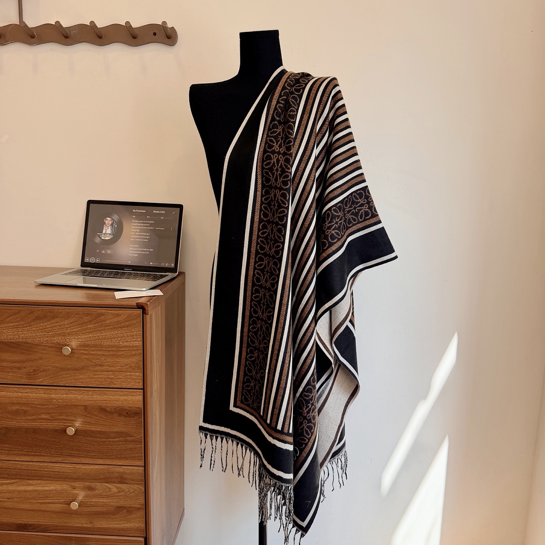 Loewe Anagram Scarf · ZT13905 — תמונה 6