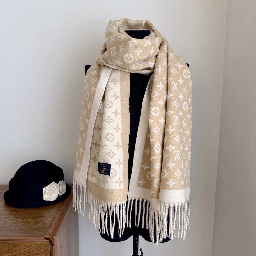 Louis Vuitton Monogram Classic Scarf · ZT13917 — תמונה 11