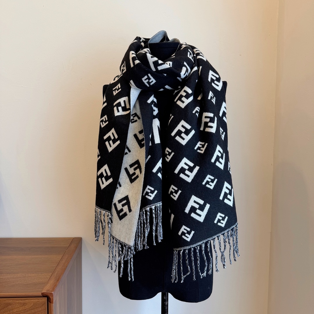 Fendi FF Scarf · ZT13911 — תמונה 9