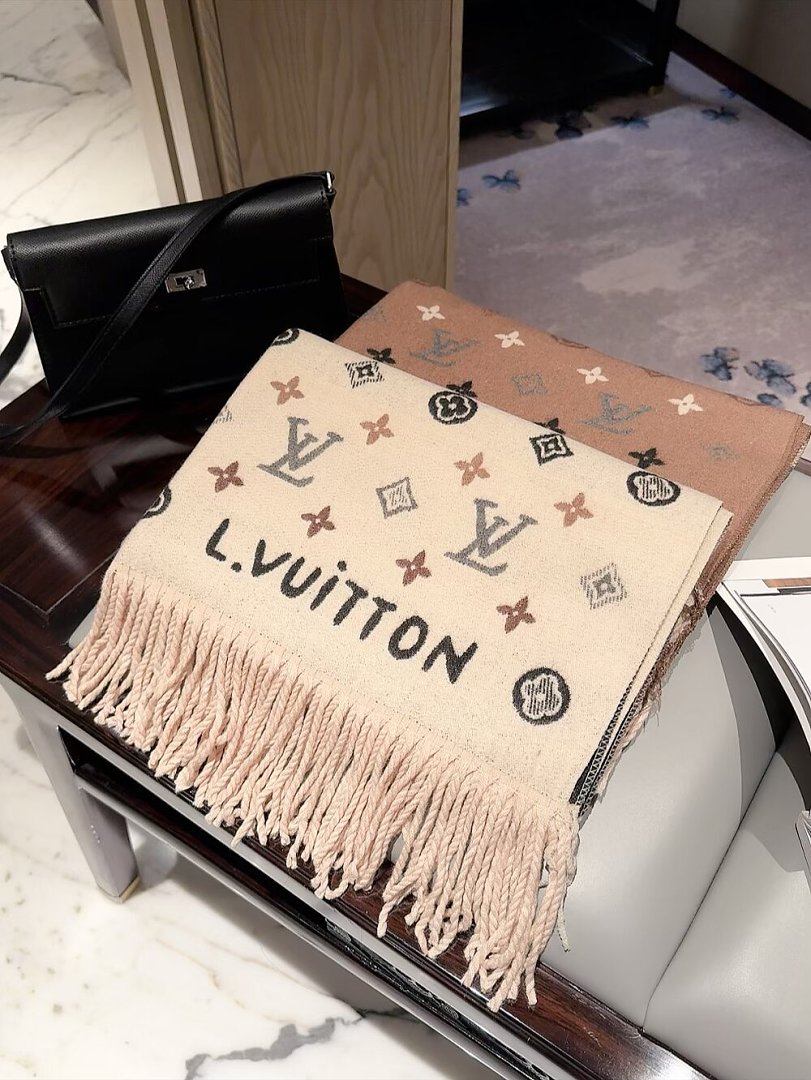 Louis Vuitton Reykjavik Scarf · ZT13901 — תמונה 11
