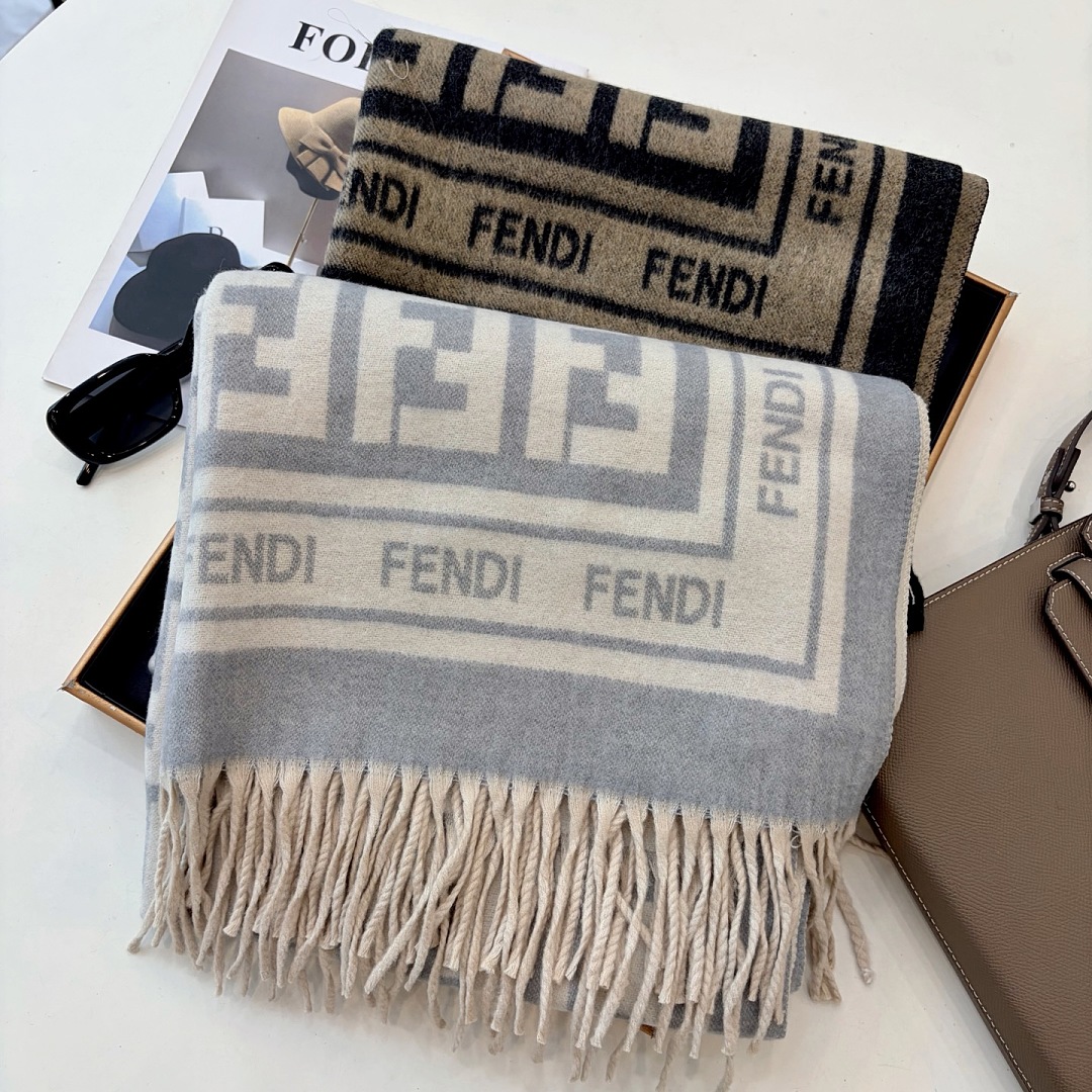 Fendi FF Scarf · ZT13919 — תמונה 18