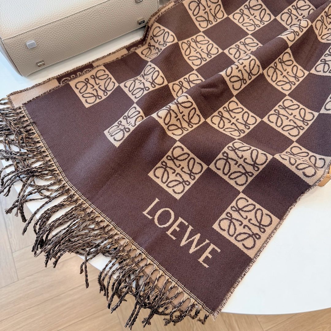 Loewe Anagram Scarf · ZT13900 — תמונה 16