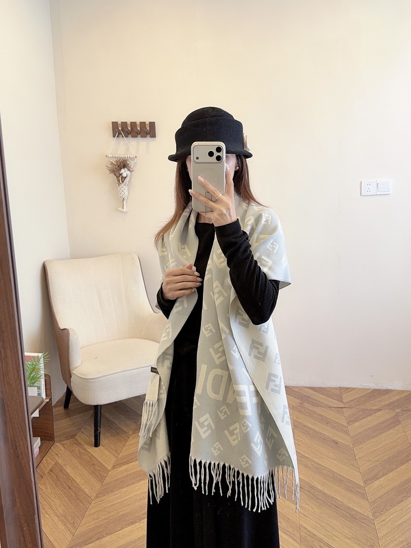 Fendi FF Scarf · ZT13911 — תמונה 16