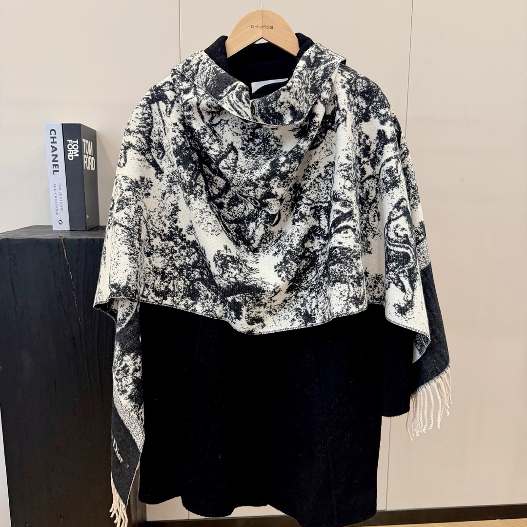 Dior Essence Scarf · ZT13922 — תמונה 10