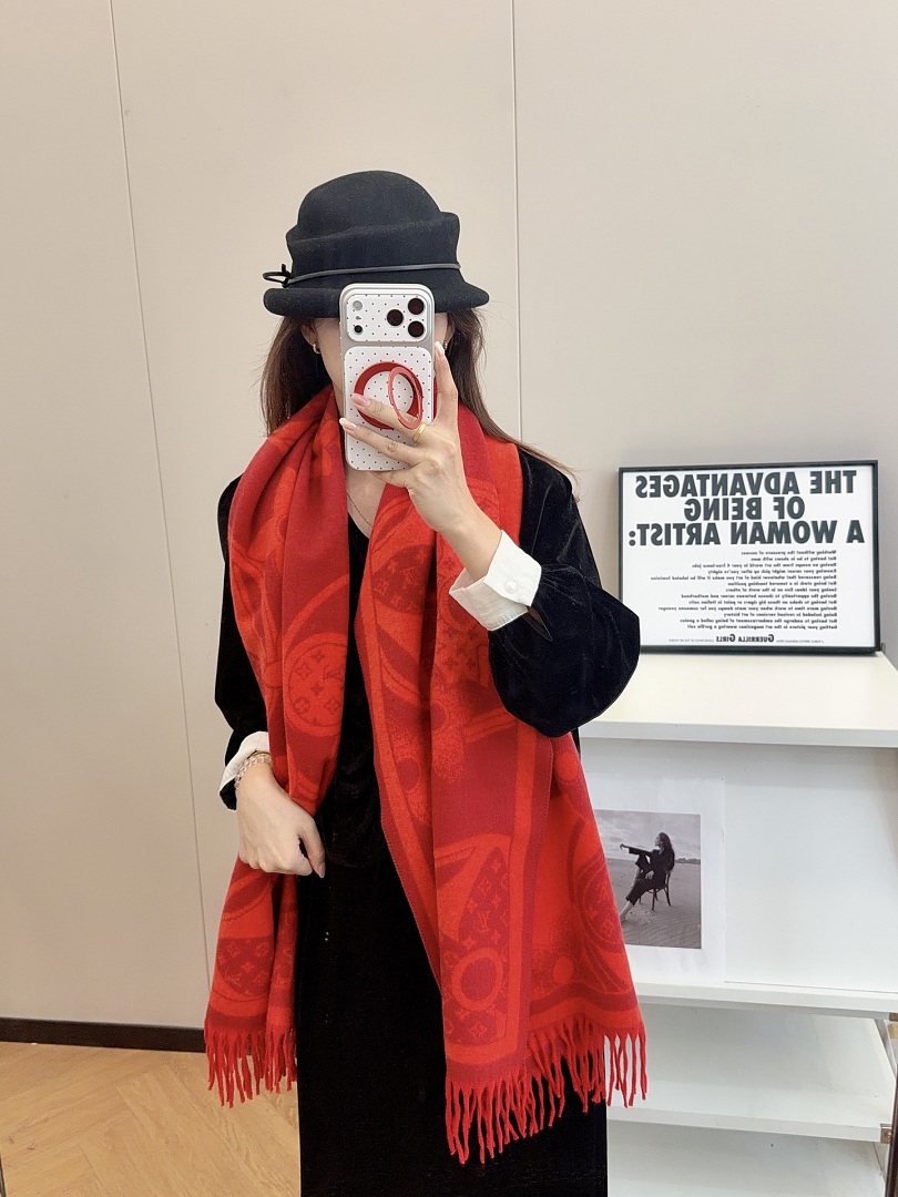 Louis Vuitton Essential Scarf · ZT13920 — תמונה 12