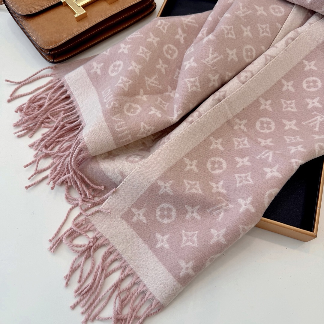 Louis Vuitton Monogram Classic Scarf · ZT13917 — תמונה 22