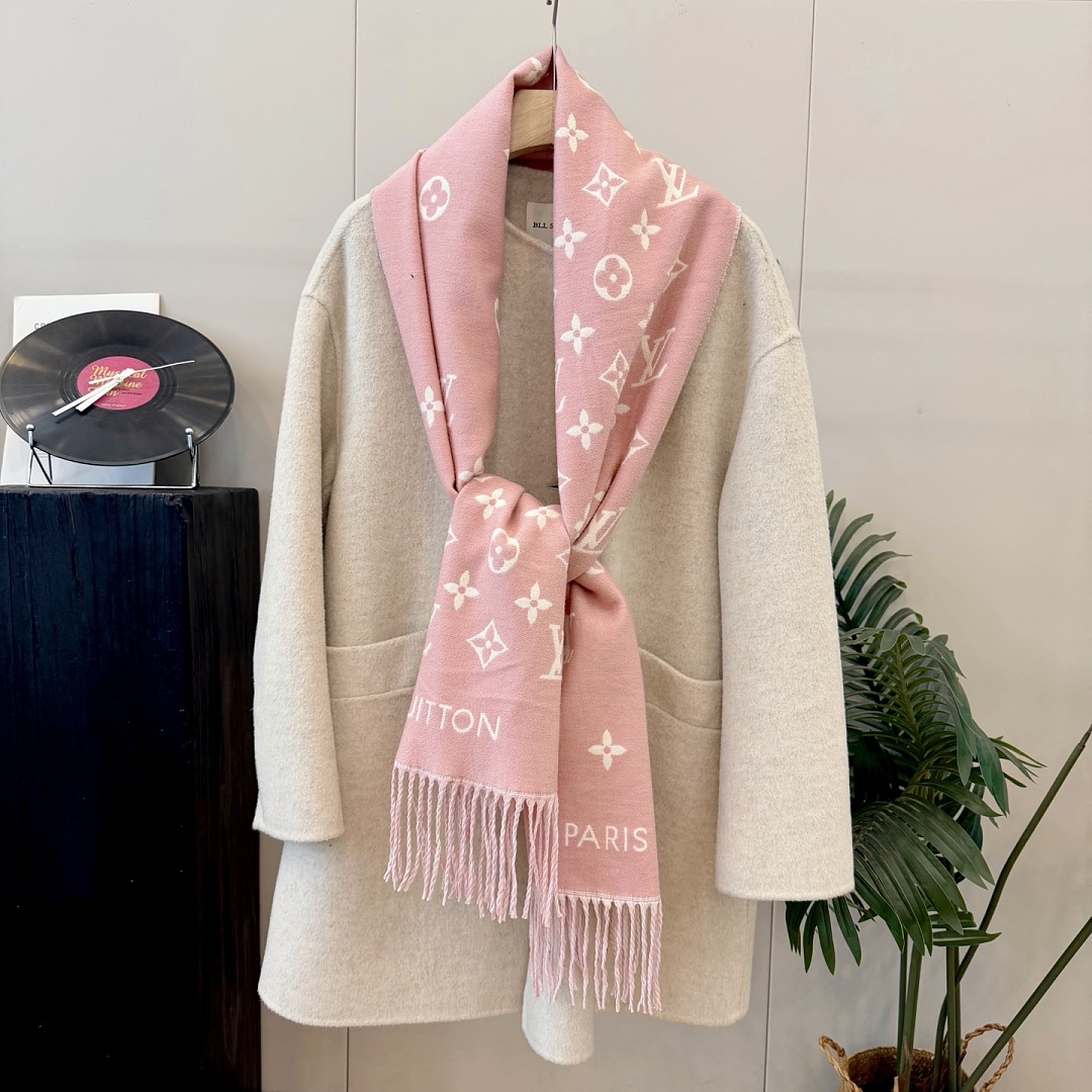 Louis Vuitton LV Essential Scarf · ZT13909 — תמונה 5