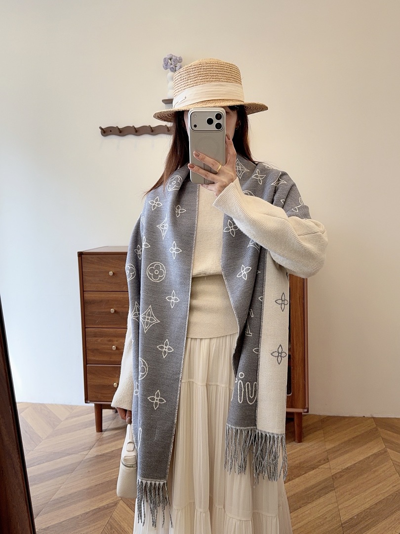 Louis Vuitton — צעיף · ZT13902 — תמונה 9