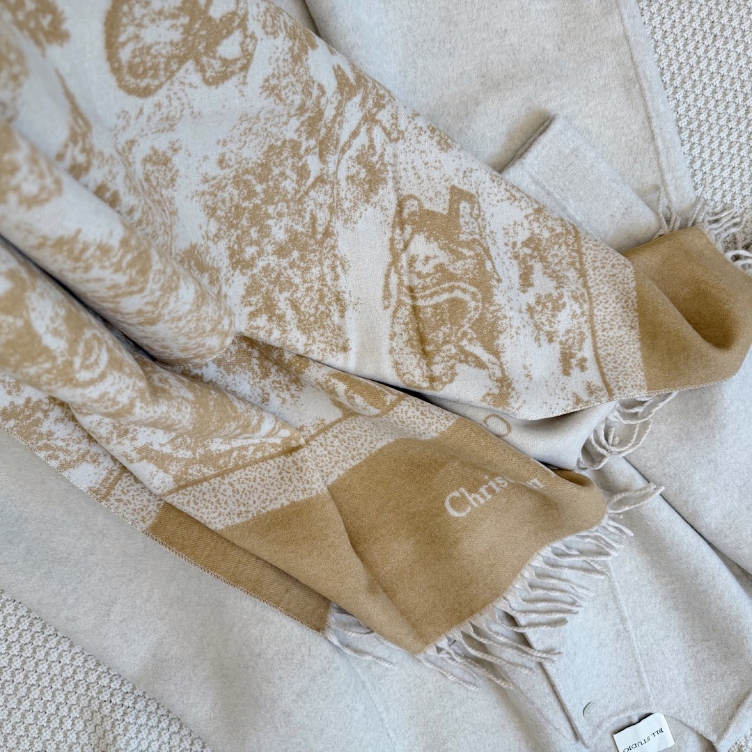 Dior Essence Scarf · ZT13922 — תמונה 19