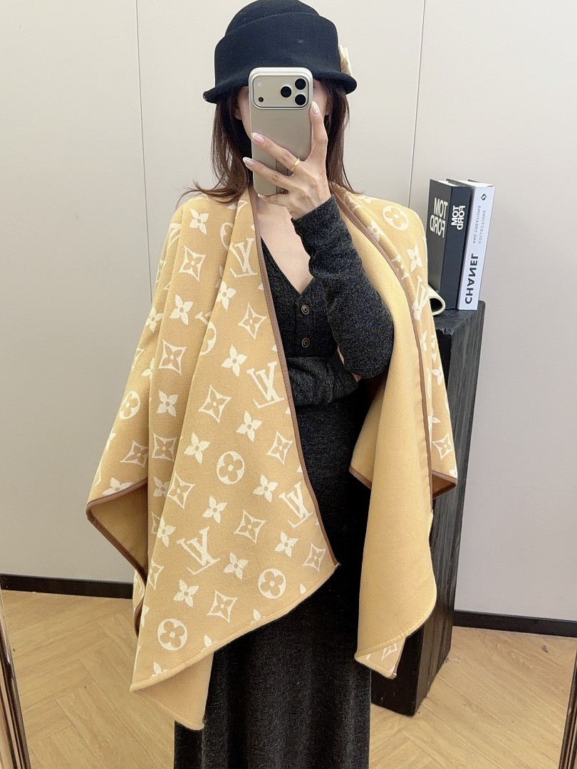 Louis Vuitton My Monogram Cape · ZT13935 — תמונה 7