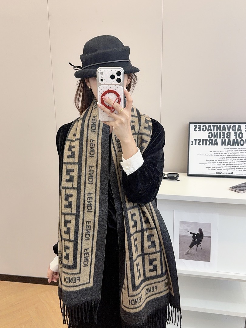 Fendi FF Scarf · ZT13919