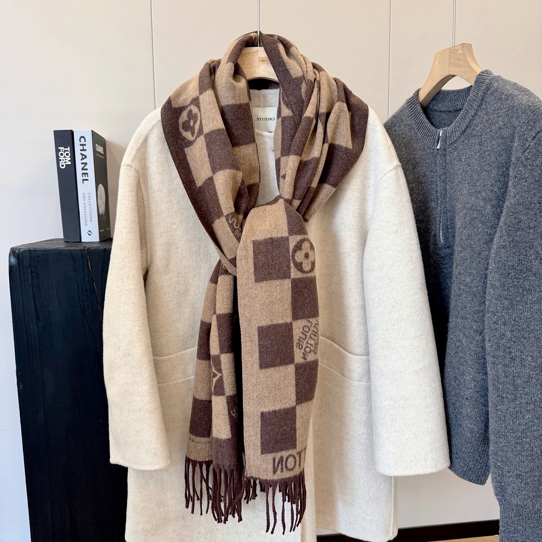 Louis Vuitton Reykjavik Scarf · ZT13924 — תמונה 14