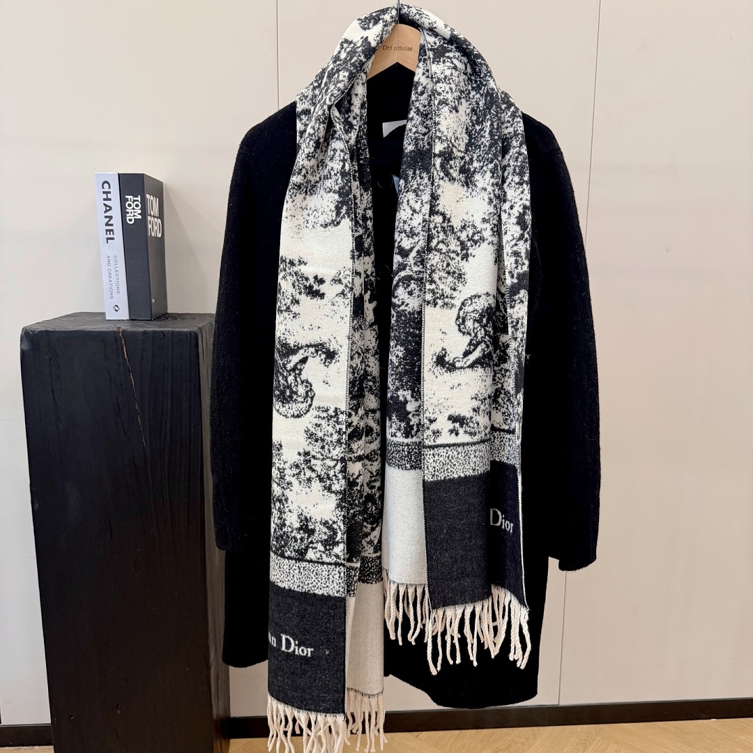 Dior Essence Scarf · ZT13922 — תמונה 11