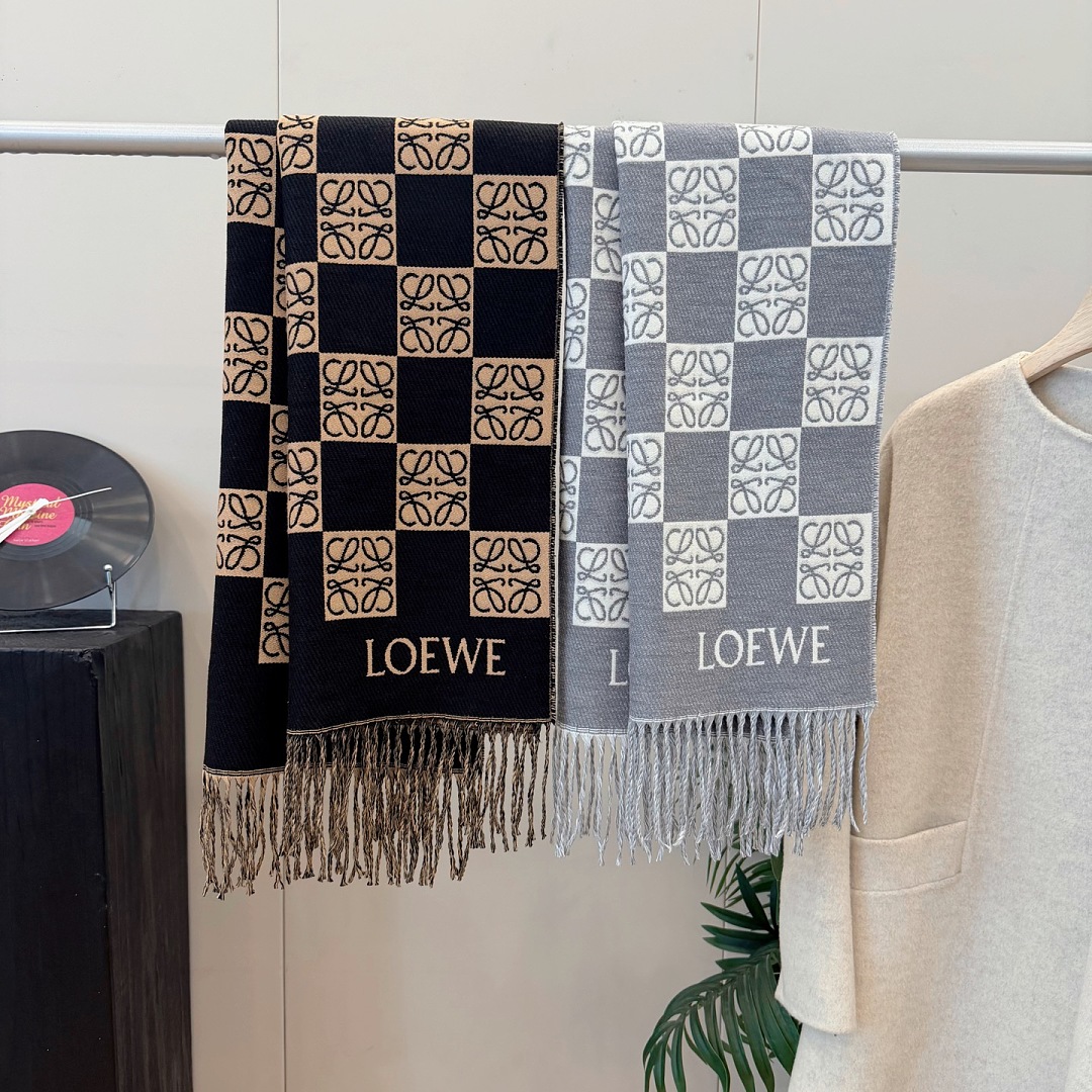 Loewe Anagram Scarf · ZT13900 — תמונה 10