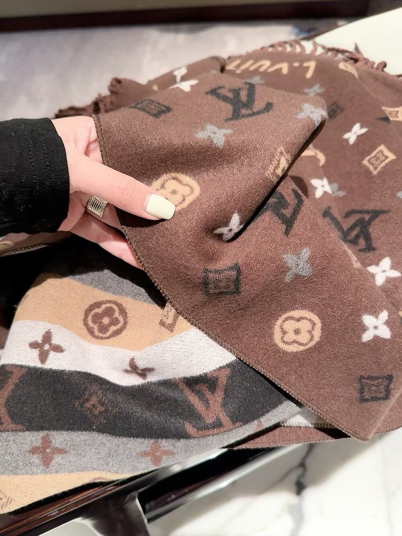 Louis Vuitton Reykjavik Scarf · ZT13901 — תמונה 8