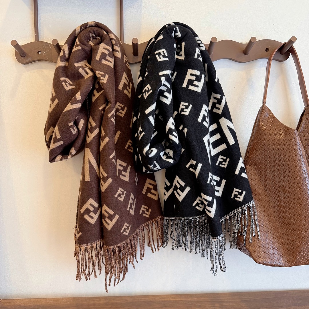 Fendi FF Scarf · ZT13911 — תמונה 12