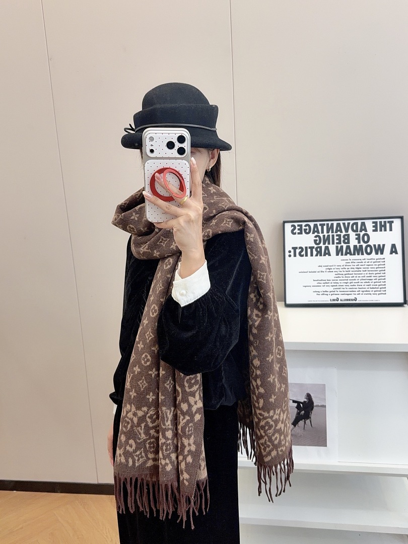 Louis Vuitton — צעיף · ZT13921 — תמונה 25