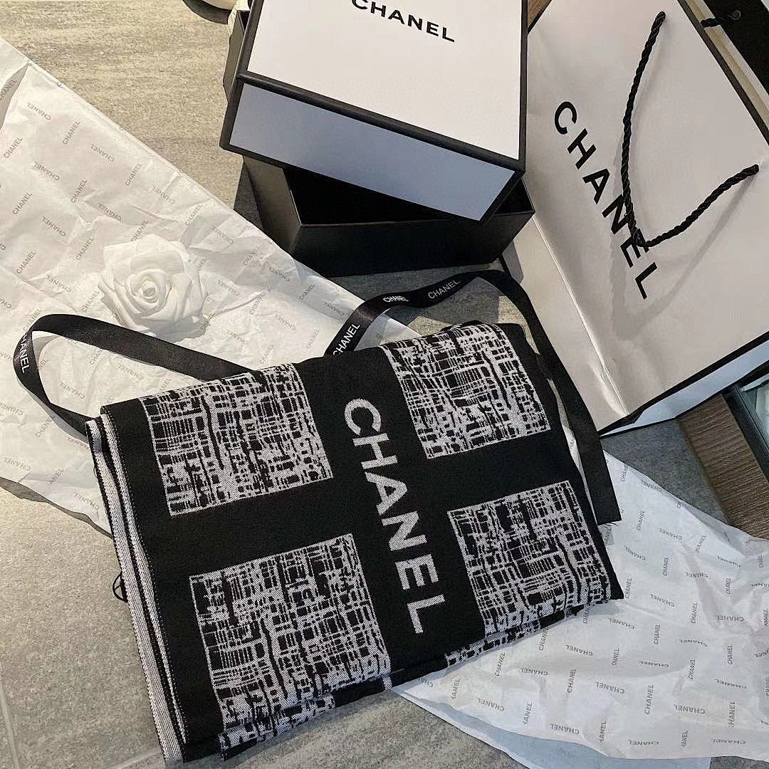 CHANEL ZT8493