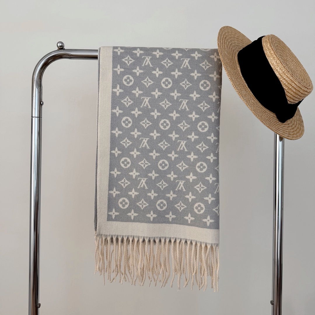 Louis Vuitton Monogram Classic Scarf · ZT13917 — תמונה 12