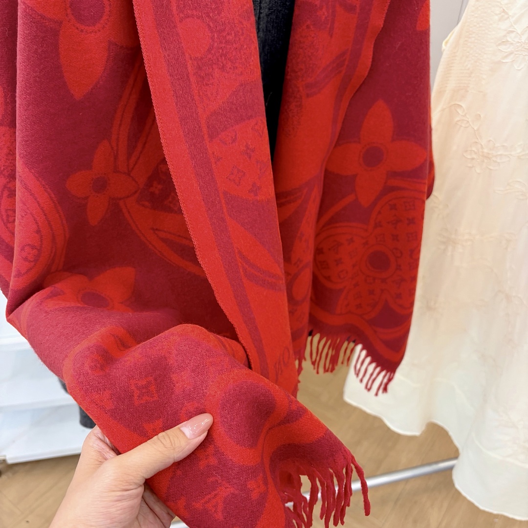 Louis Vuitton Essential Scarf · ZT13920 — תמונה 15