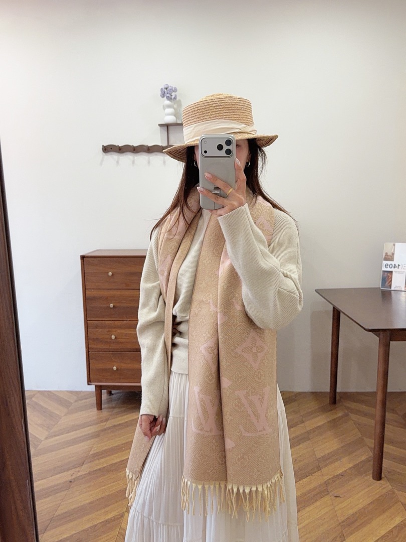 Louis Vuitton Reykjavik Scarf · ZT13914 — תמונה 8