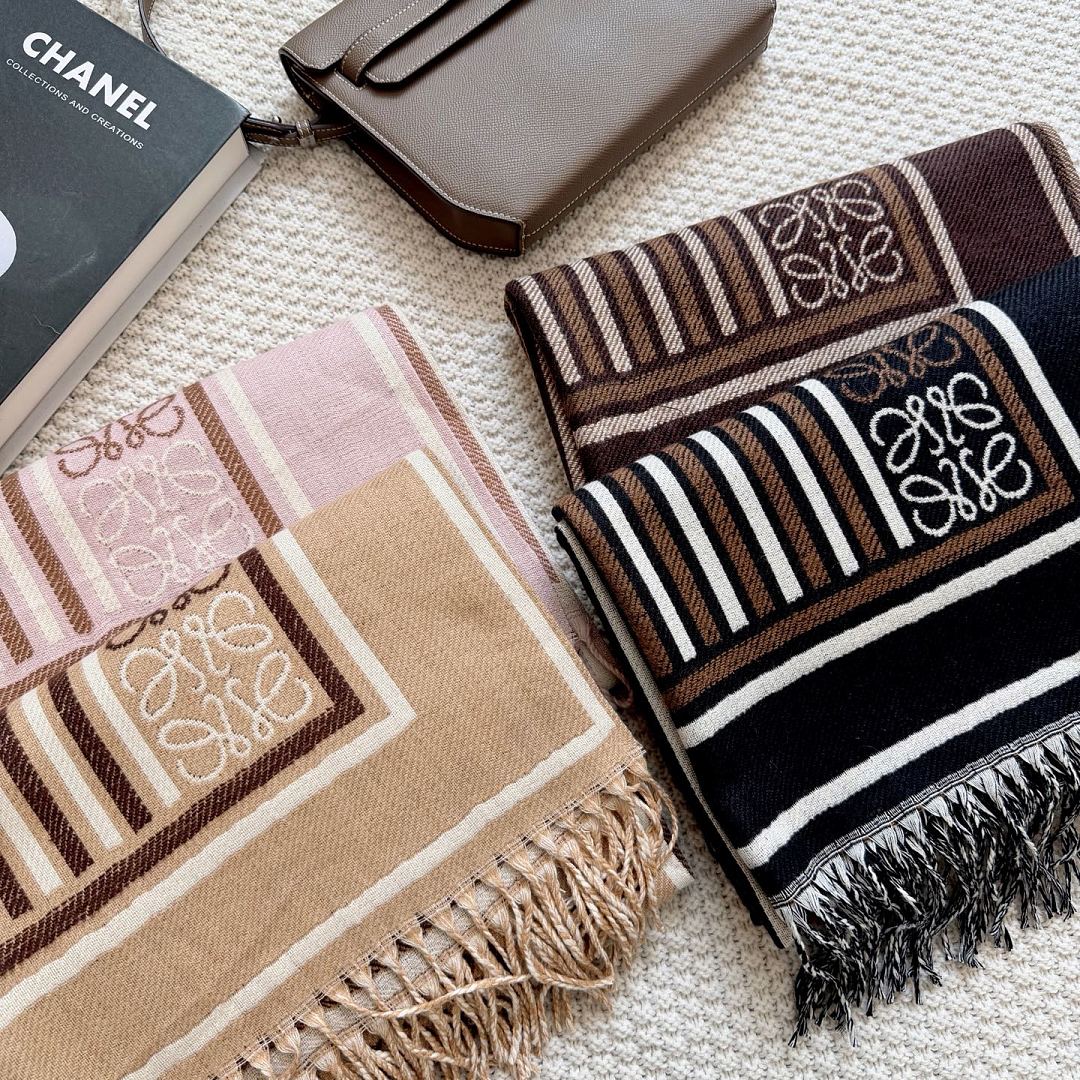 Loewe Anagram Scarf · ZT13905 — תמונה 2