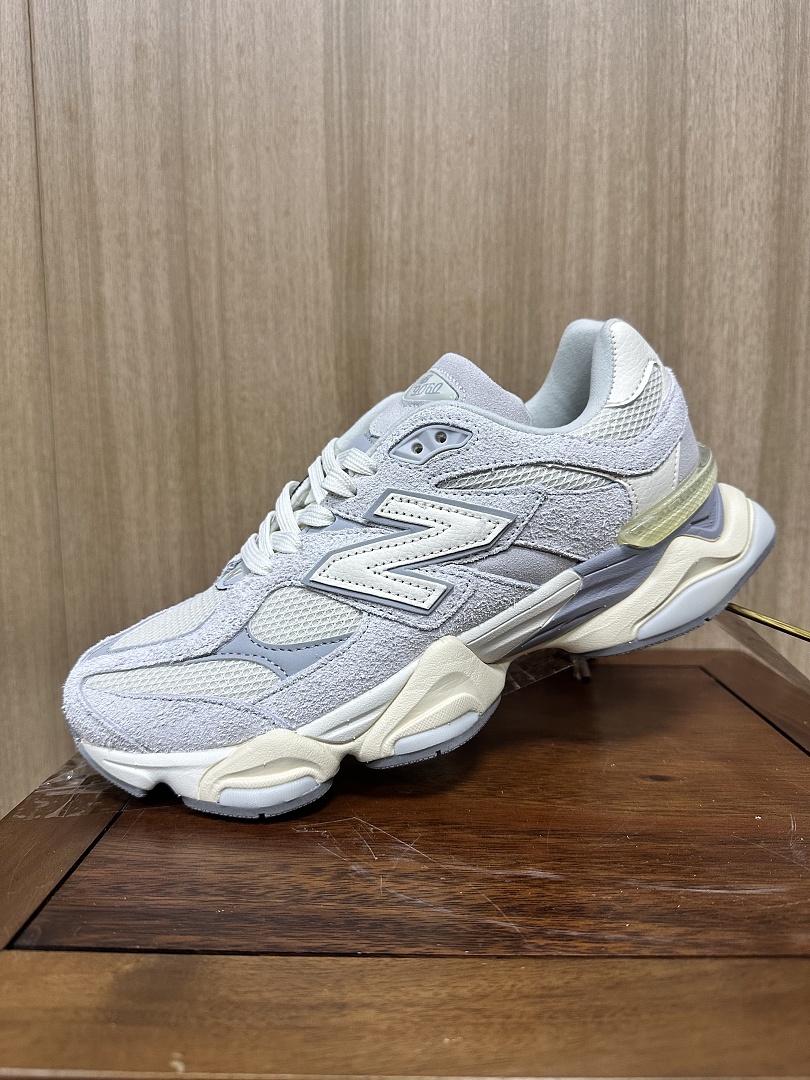 New Balance 9060 · ZT13849 — תמונה 17