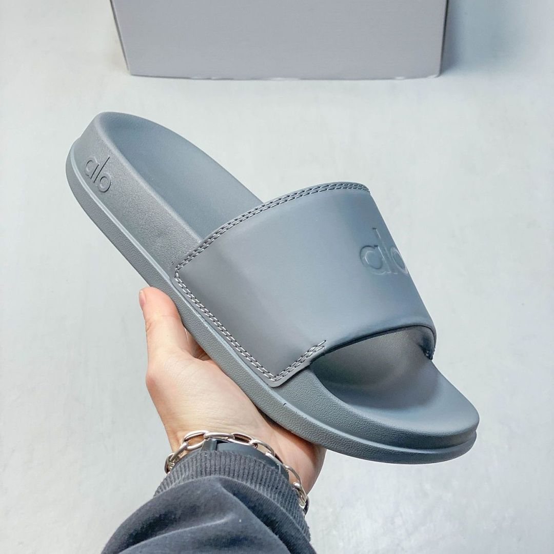 Alo Yoga It Slide · ZT13651 — תמונה 3