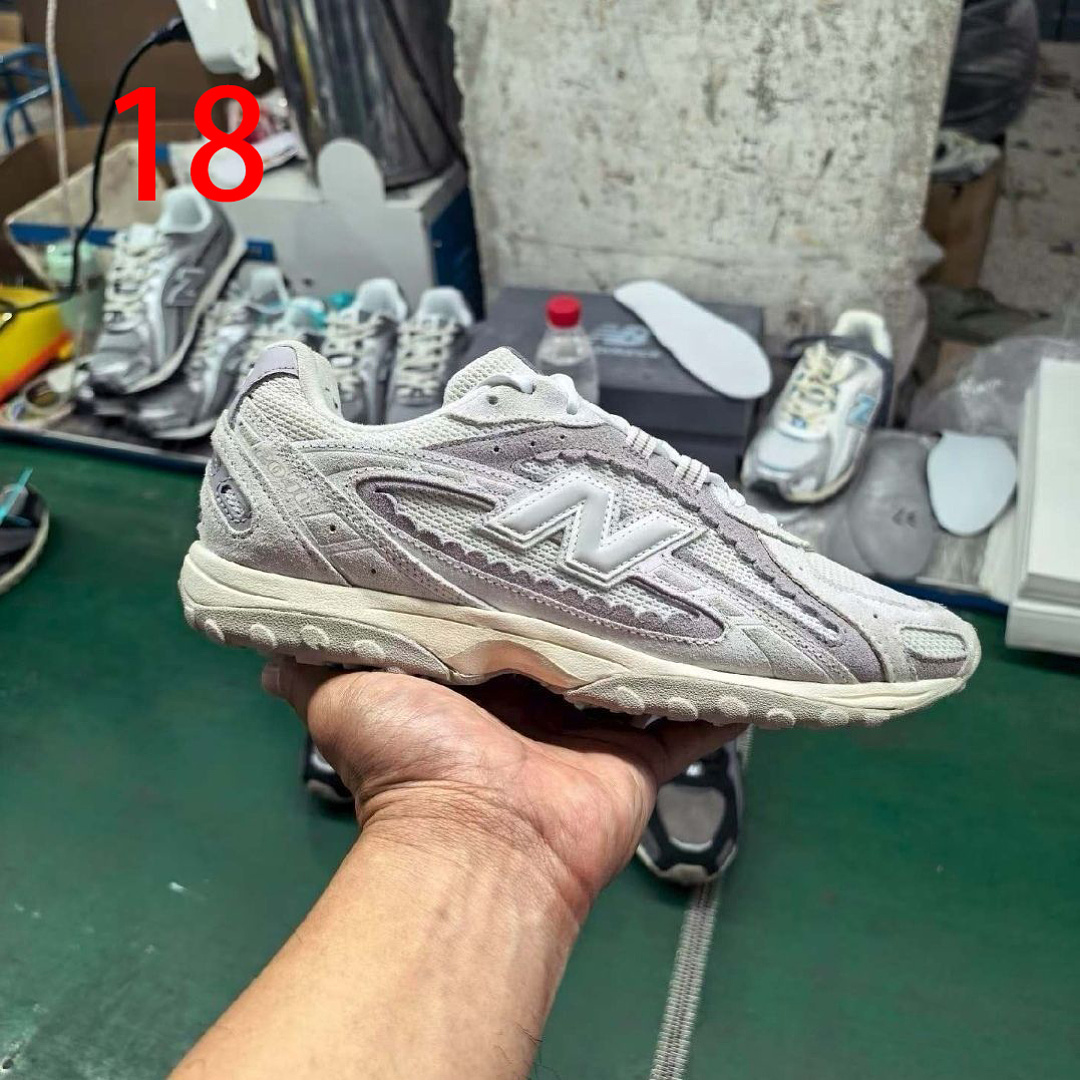 New Balance 204L · ZT14133 — תמונה 17