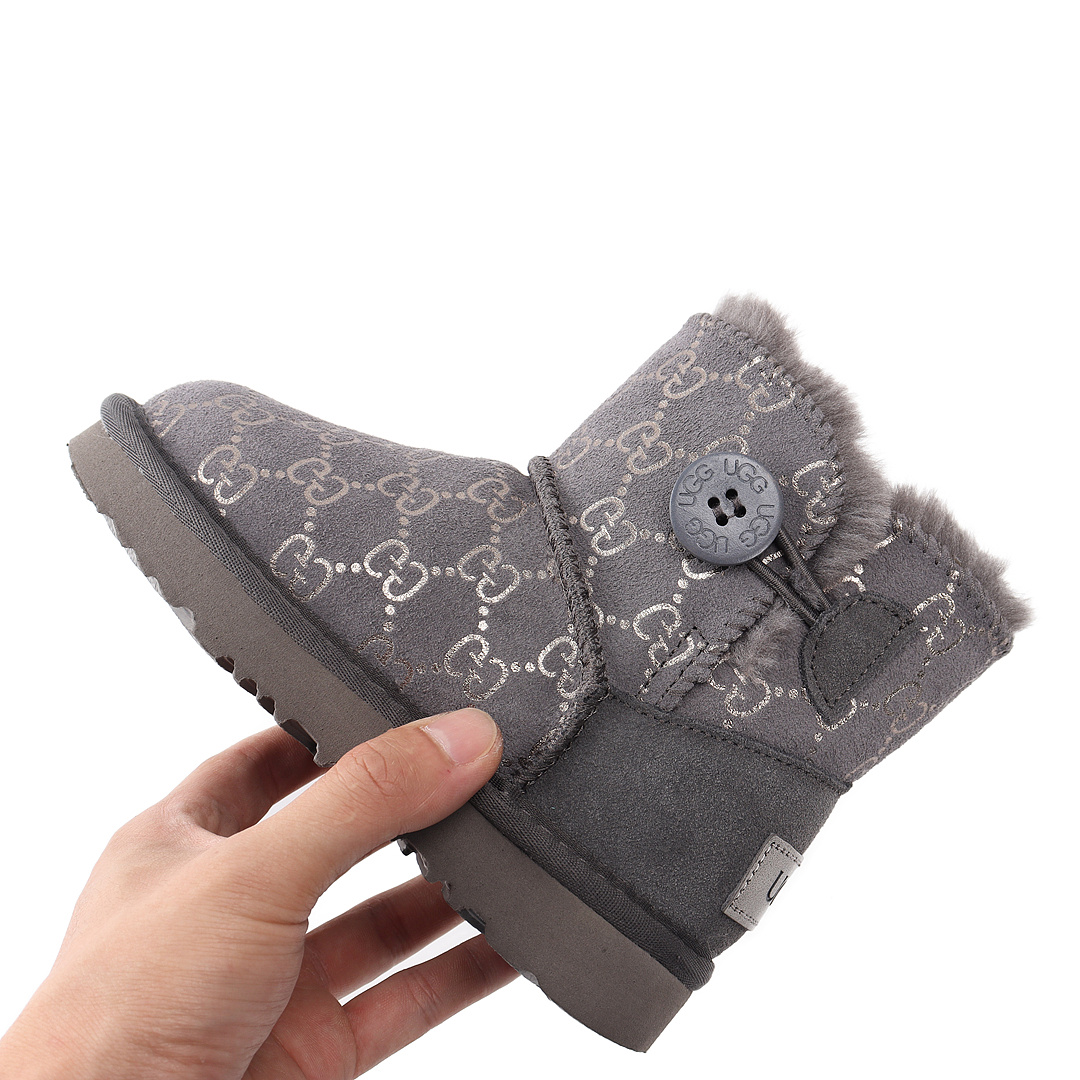 UGG Bailey Button · ZT14229 — תמונה 5