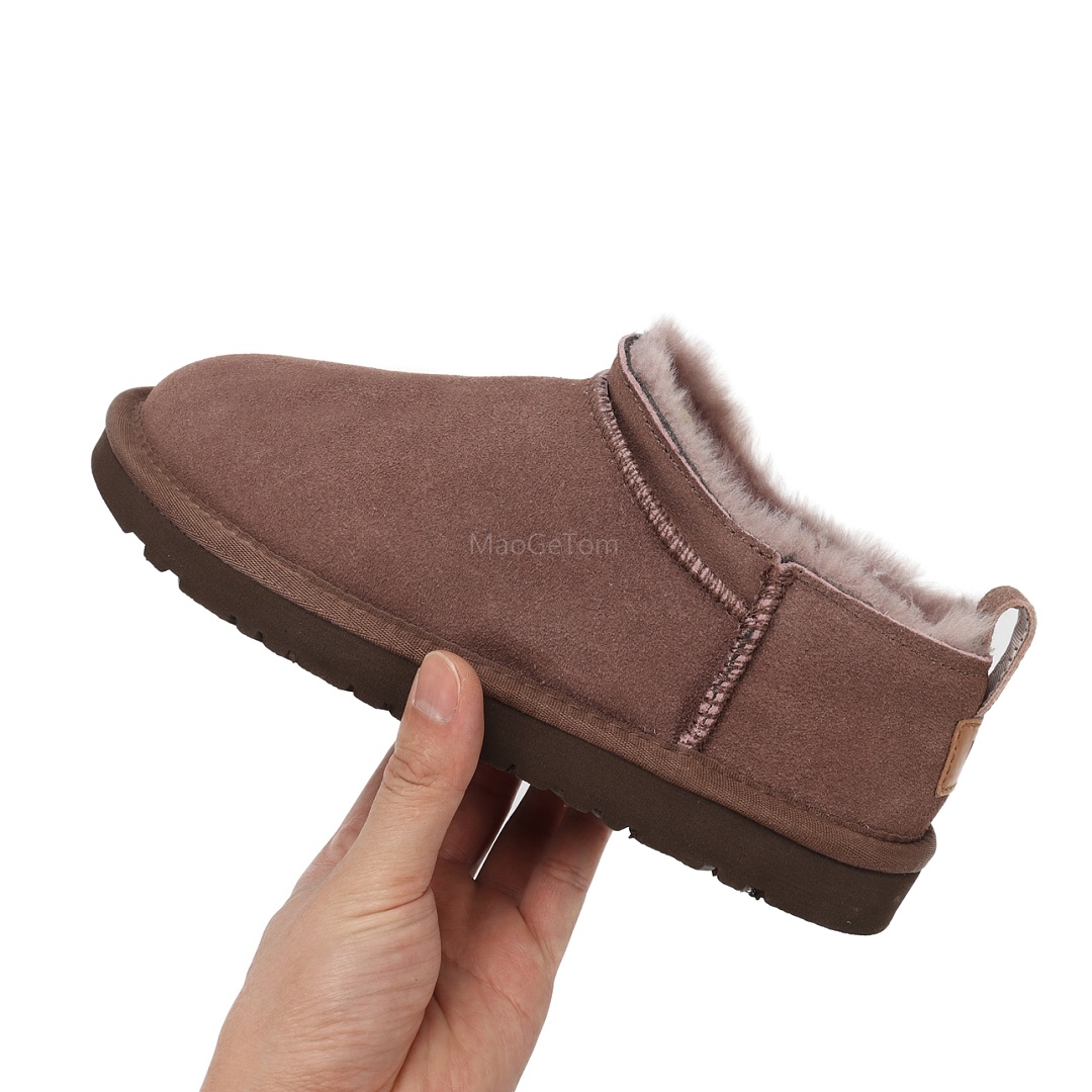 UGG — מגפוני מיני · ZT14141 — תמונה 19
