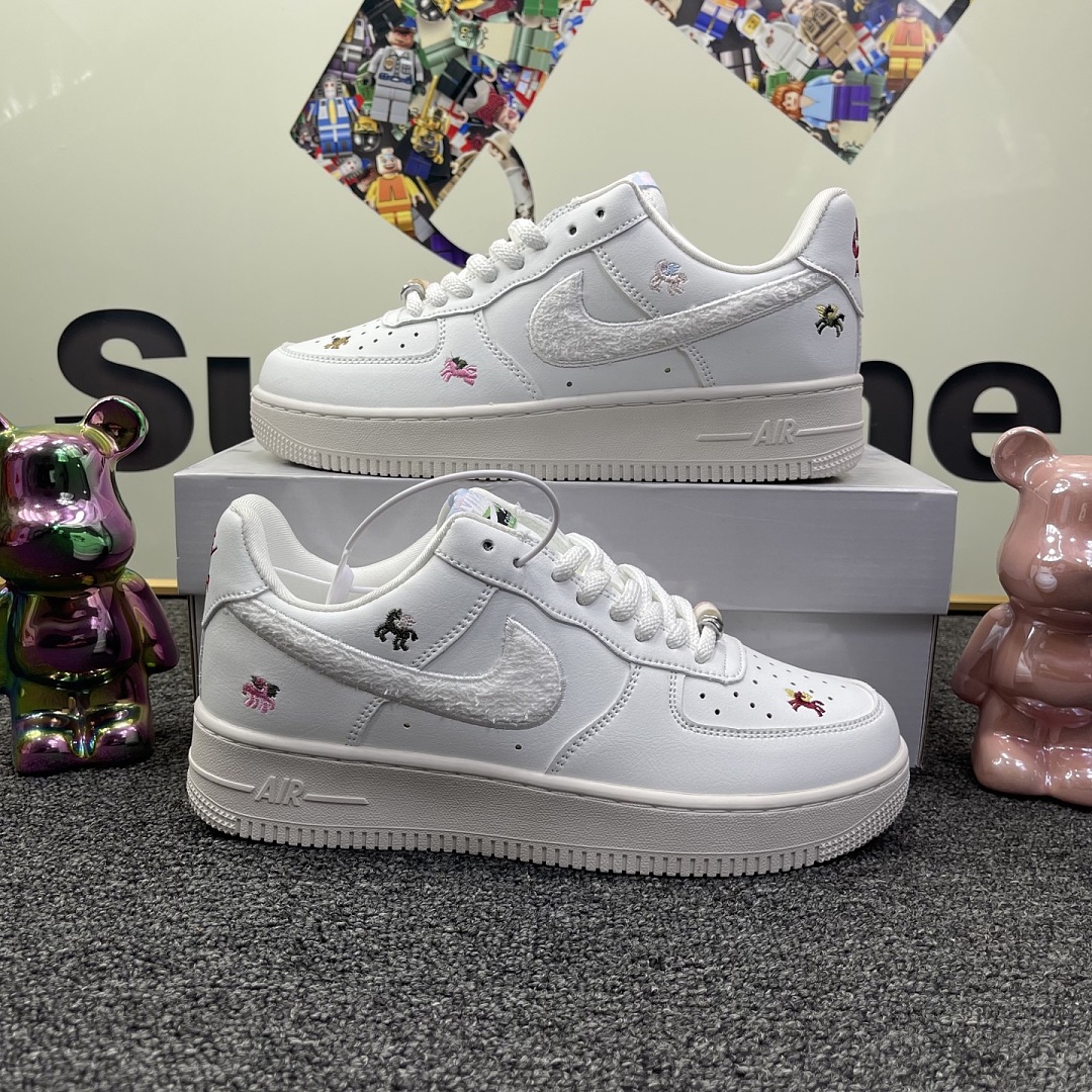 NIKE ZT12089