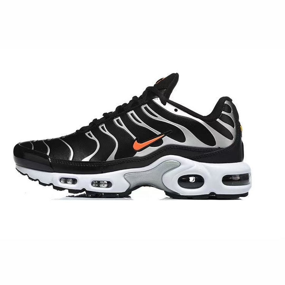 Nike Air Max Plus Homerun NYC · ZT13686 — תמונה 9