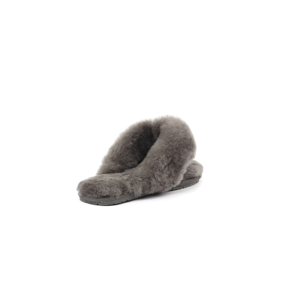 UGG — כפכפים · ZT14226 — תמונה 6