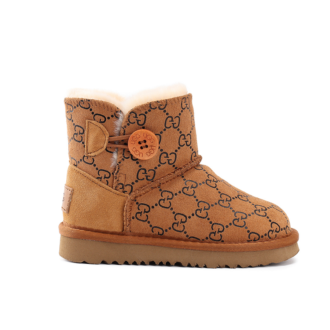 UGG Bailey Button · ZT14229