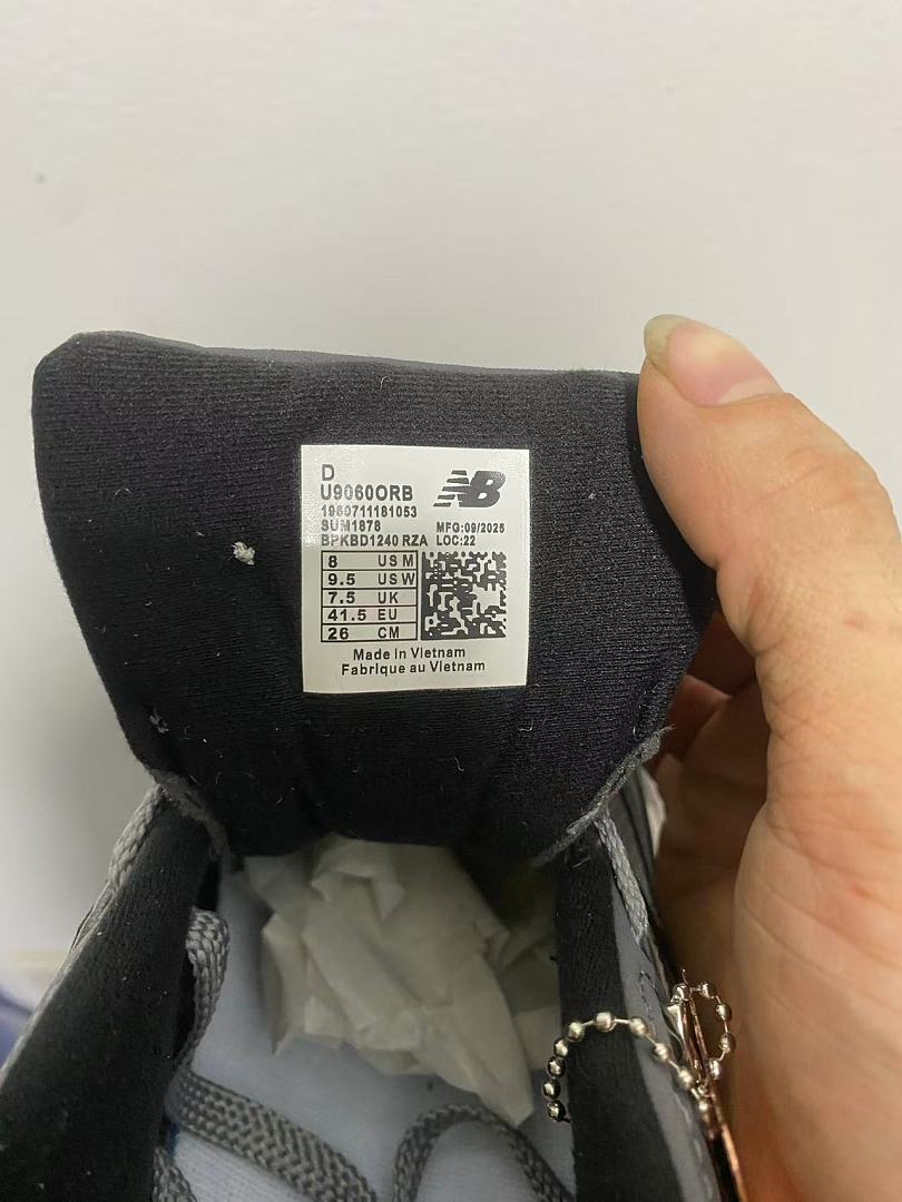 New Balance 9060 · ZT13846 — תמונה 20