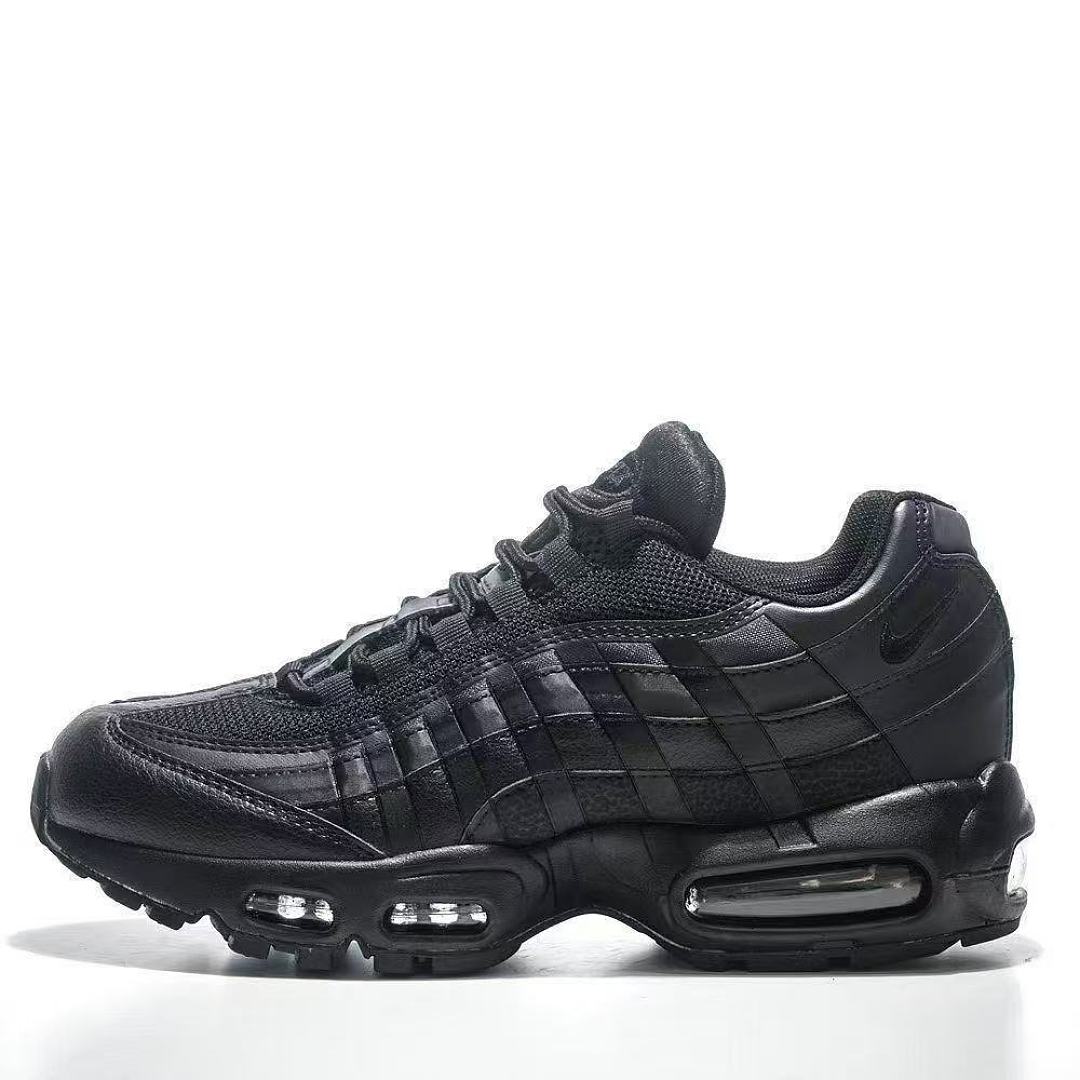 NIKE ZT12667