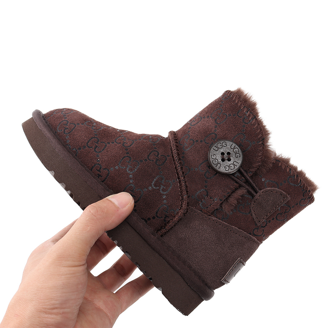 UGG Bailey Button · ZT14229 — תמונה 6