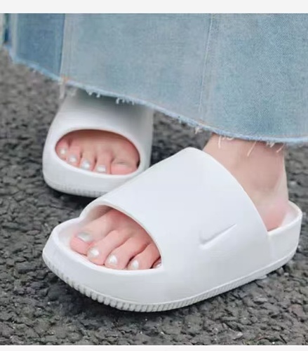 NIKE ZT13125