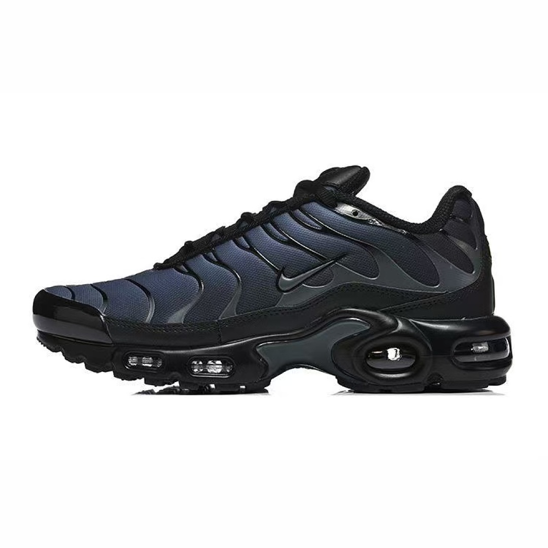 Nike Air Max Plus Homerun NYC · ZT13686 — תמונה 11